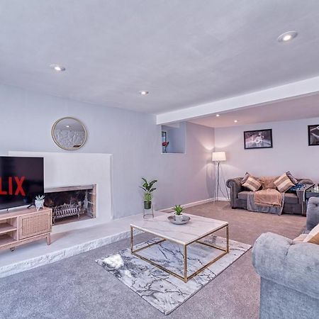 The Stylish Gem Of Bath - Football Table - Sleeps 10 Exteriér fotografie