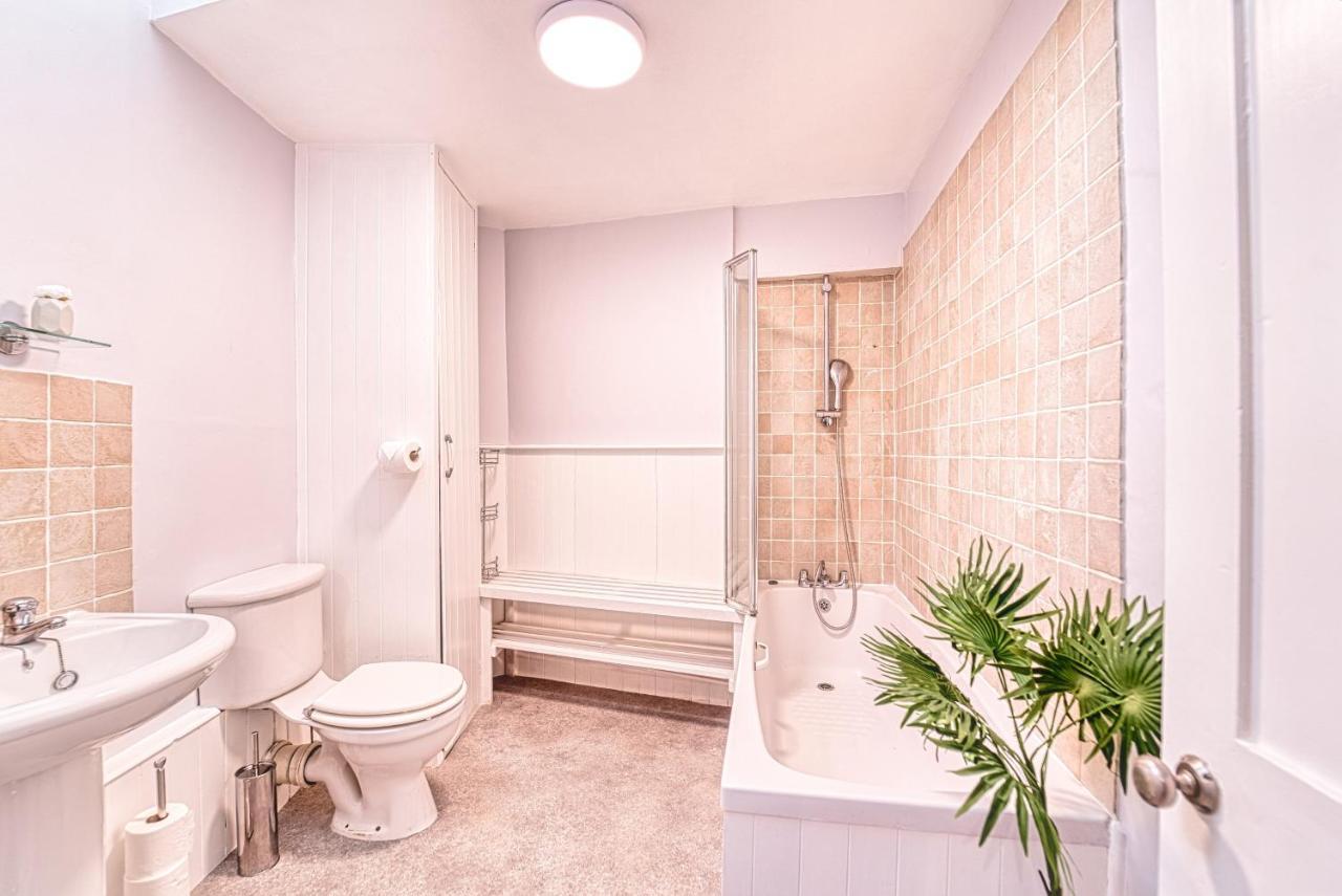 The Stylish Gem Of Bath - Football Table - Sleeps 10 Exteriér fotografie